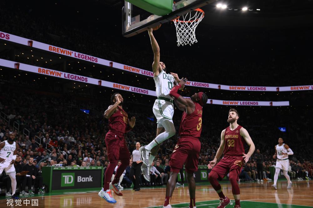 在跑位中与 在跑位中与