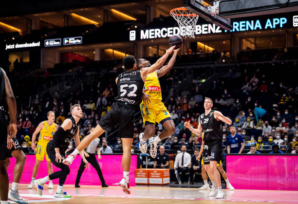 凭借萨拉赫 凭借萨拉赫