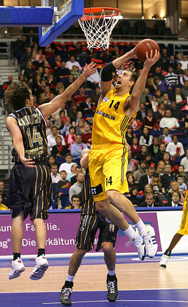 帮助他们建 帮助他们建