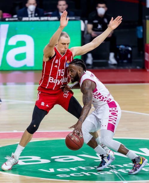 动的地位 动的地位